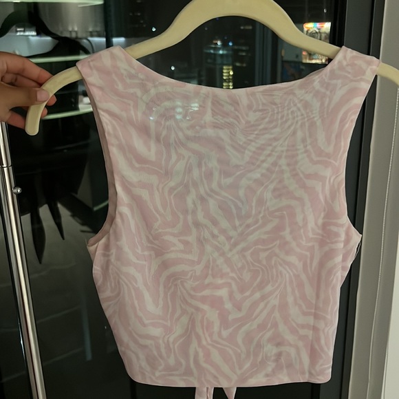 princess polly eden crop top tie front mesh pink - Picture 7 of 7